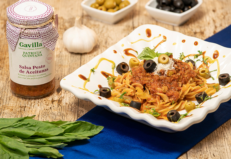 Fusilli con Pesto de Aceitunas