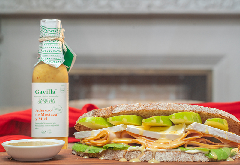 Sándwich de Pavo, Manzana verde y Queso Brie